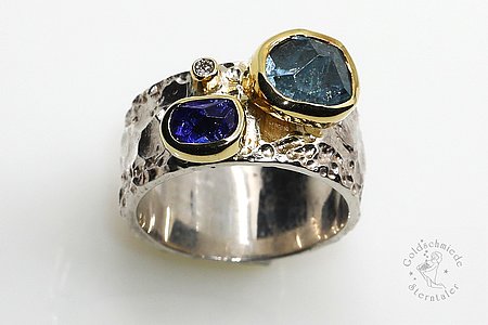 Ring mit Tansanith, Topas und Brillant