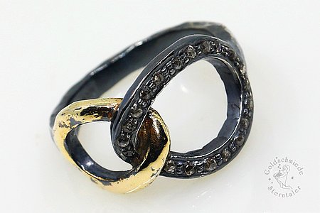 Ring aus Silber und Gold mit Diamanten